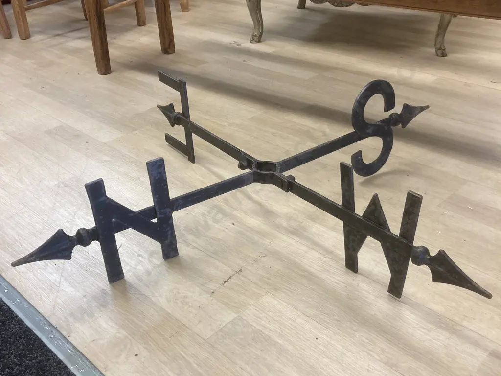 Large Vintage Heavy Black Steel Weather Vane. 21 x 95cm Image 1++
