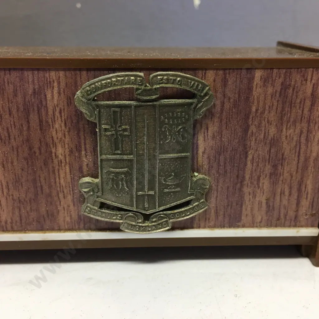 Vintage Tokyo Clock No 1720 Mantel Clock, (With St Pauls Auckland Coat of Arms) Mechanical Movement.12 x 35cm Image 1++