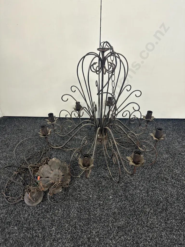 Vintage Ornate Metal Round Chandelier 8 Bulb Leaf Detail Image 1++