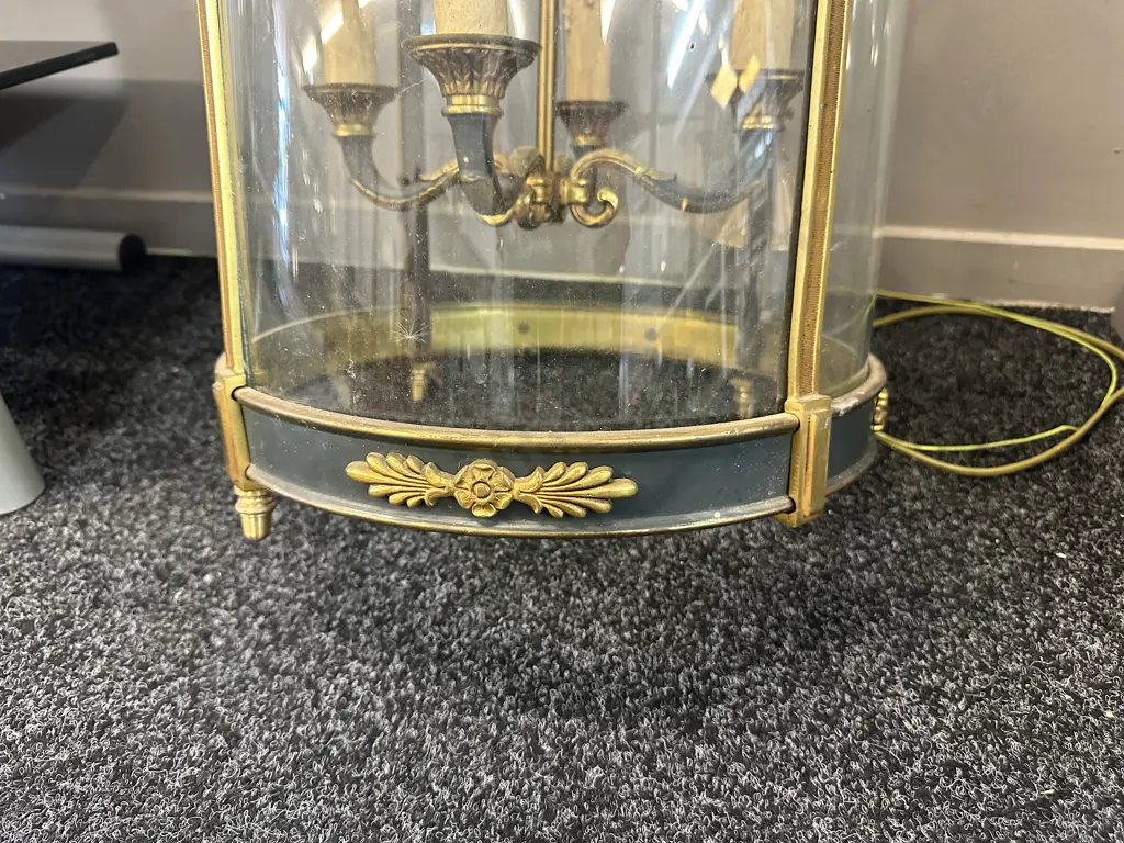 Stunning Antique Heavy Ornate Brass & Glass Lantern, Four Lights. 80 x 36cm (1 Foot Missing ) Image 1++