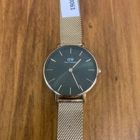 Daniel Wellington Petite Emerald 28 Green Watch