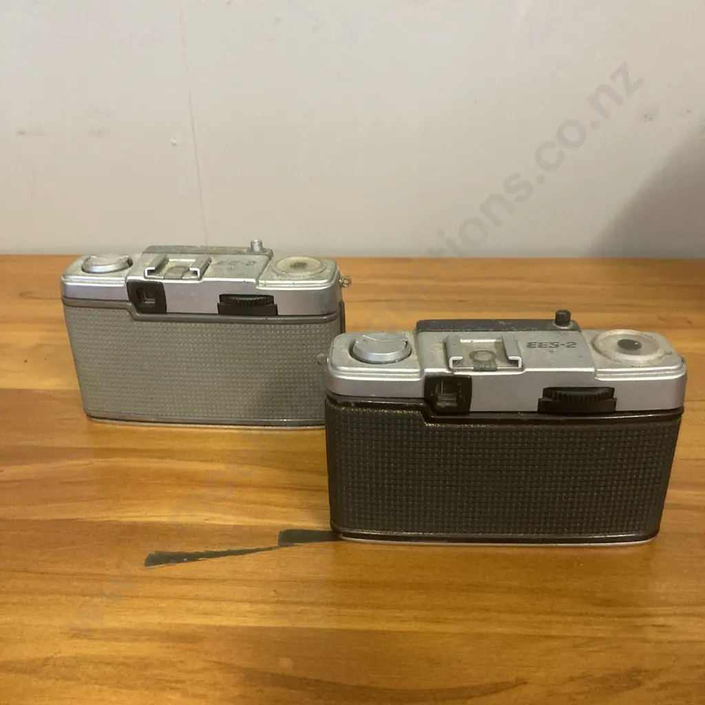 Olympus PEN 35mm Half Frame Film Cameras - EE-2 With D.Zuiko 28/3.5 Lens & EES-2 With D.Zuiko 28/3.0 Lens Image 1++