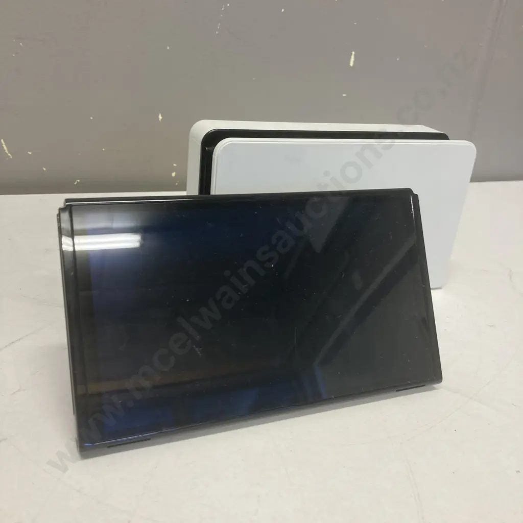 Nintendo Switch – OLED Model  HEG-001 With Dock HEG-007 (No Controllers or Leads) Image 1++