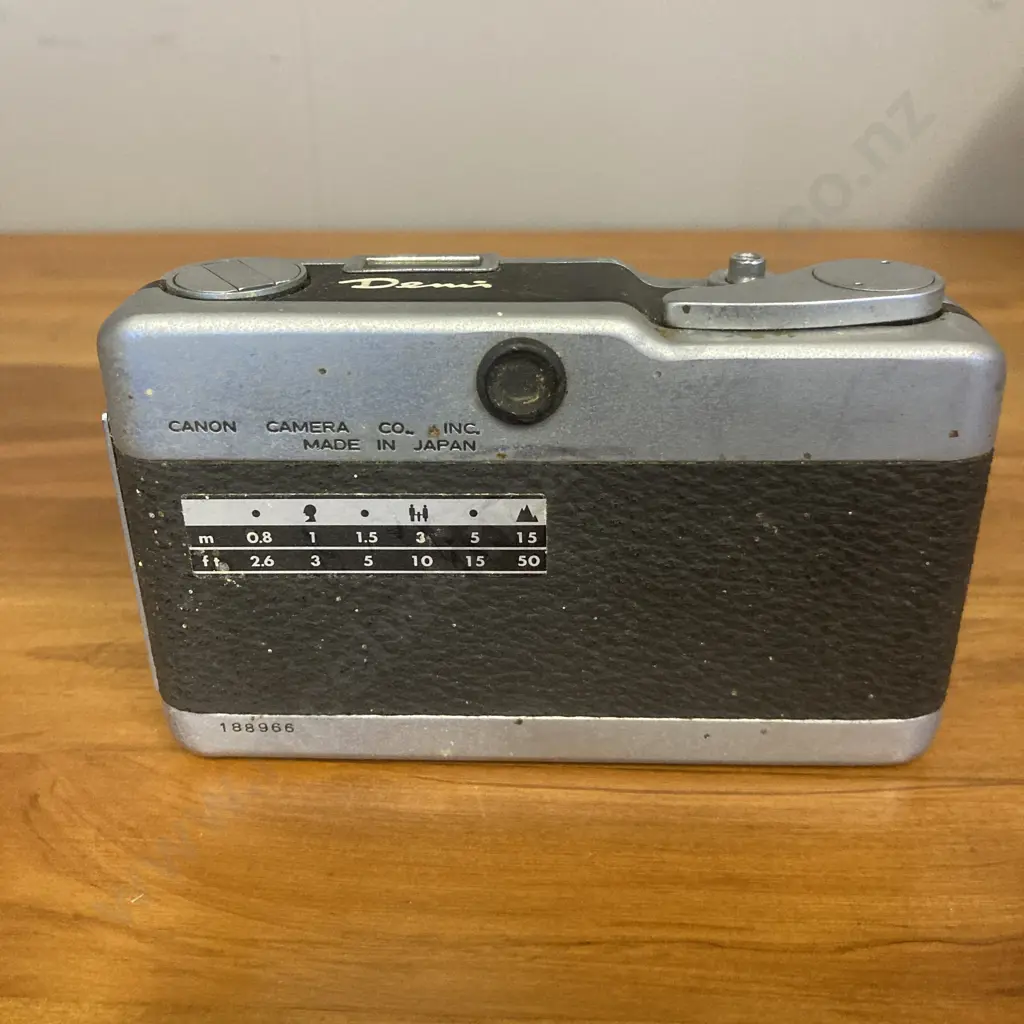 Canon DEMI 35mm Rangefinder Half Film Camera 28mm f2.8 From JAPAN Image 1++