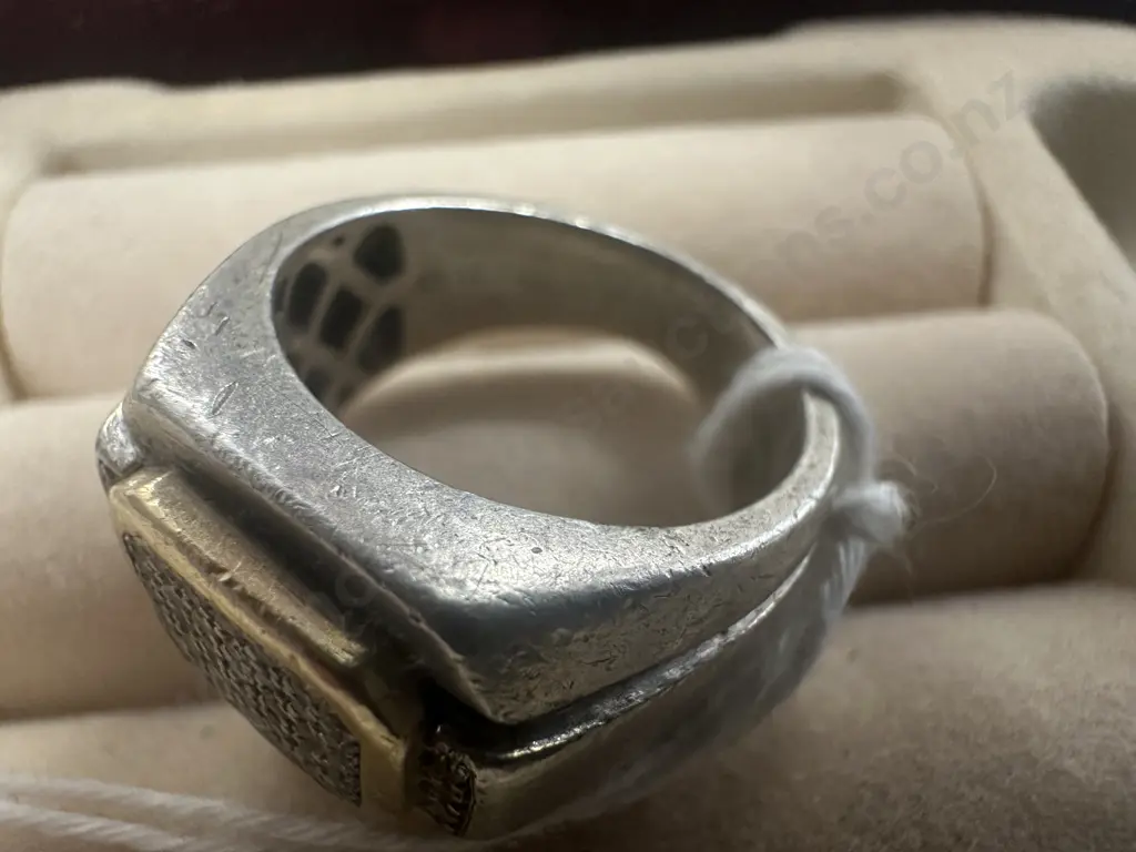 Michael Hill Jewellers Mens Ring Stamped 925 10k 0.1? Image 1++