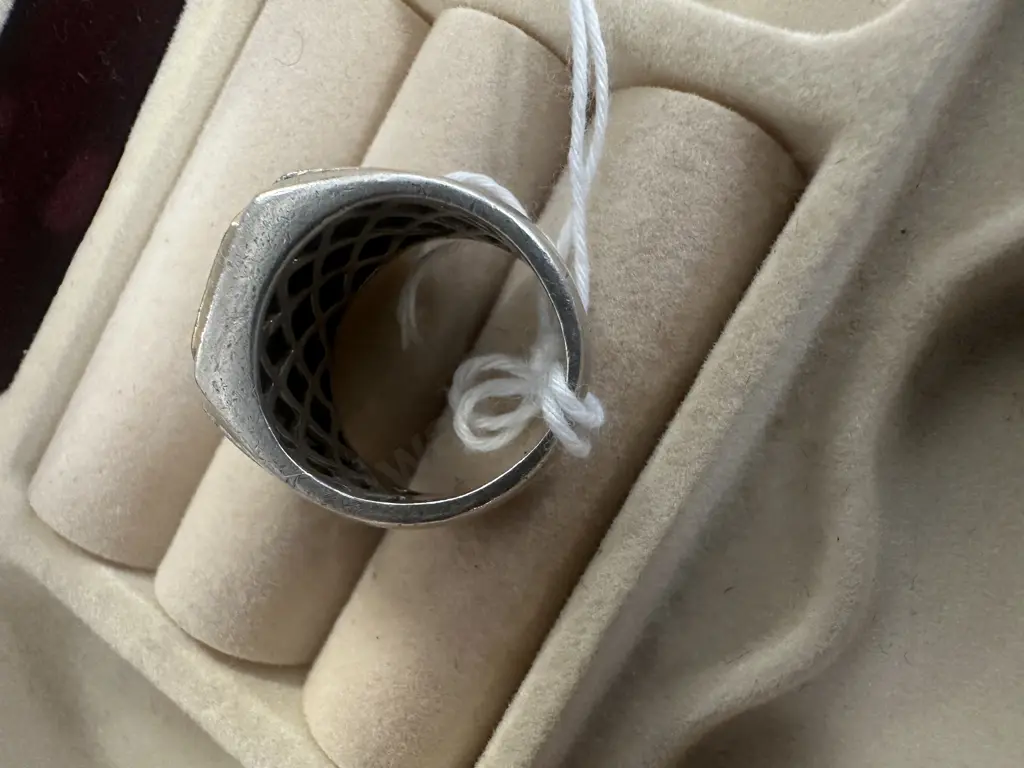 Michael Hill Jewellers Mens Ring Stamped 925 10k 0.1? Image 1++