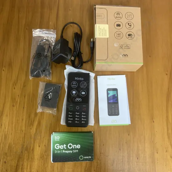 MobiWire Hinto 4G Mobile Phone - Black (One NZ/Locked Network) with Prepay SIM Card