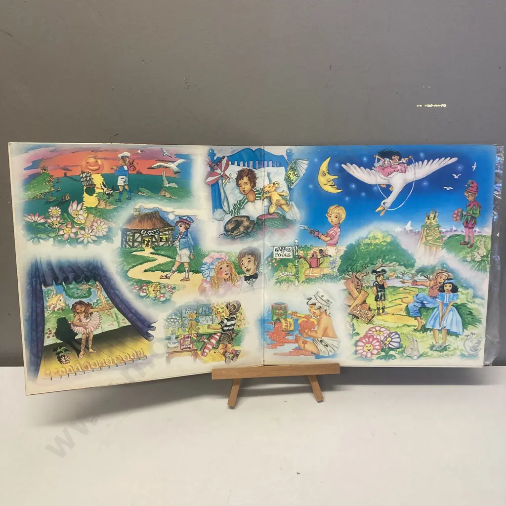Mother Goose - Stuffed Vinyl LP L 36312 Mushroom Label 1977 New Zealand Gatefold Cover Includes Insert With Lyrics Image 1++