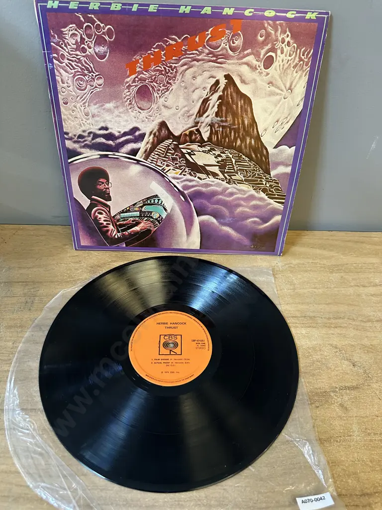 Herbie Hancock - Thrust Vinyl LP - CBS SBP 474251 New Zealand 1974 Image 1++