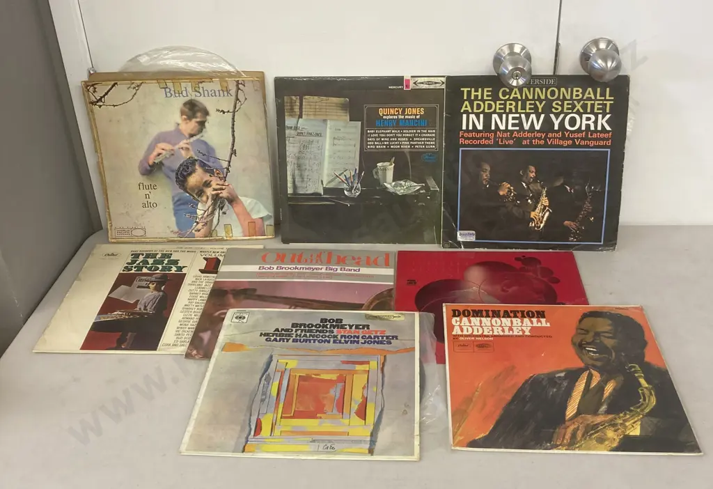 Assorted Jazz Vinyl LPs x 8 - Bud Shank, Cannonball Adderley, Bob Brookmeyer Etc Image 1++