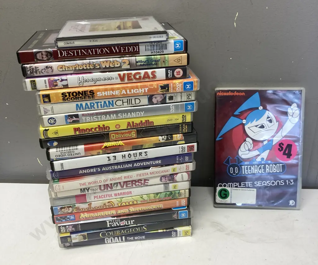 My Life As A Teenage Robot DVD Seasons 1-3, Assorted DVDs & CDs Image 1++