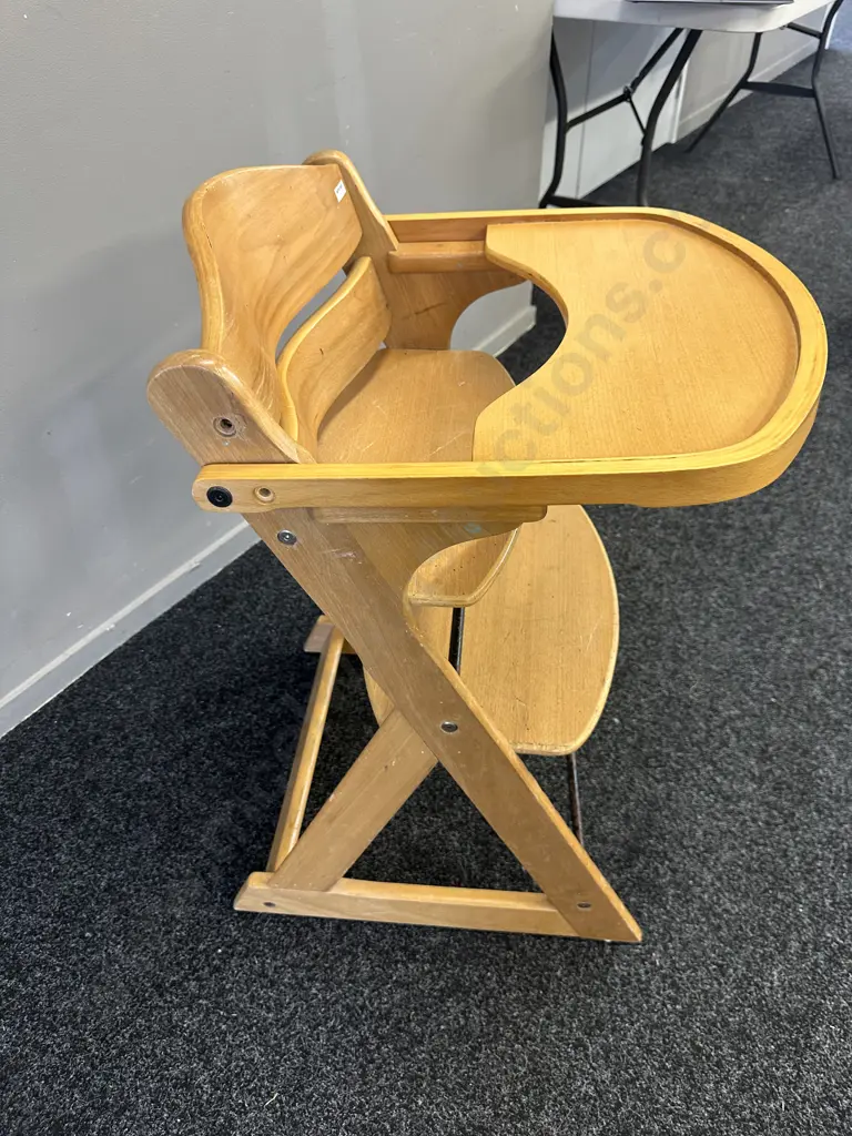 Mocka Original Highchair Image 1++