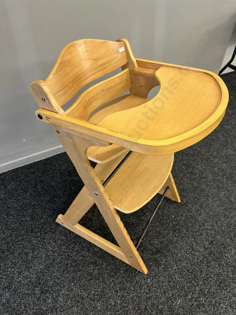 Mocka Original Highchair Image 1++
