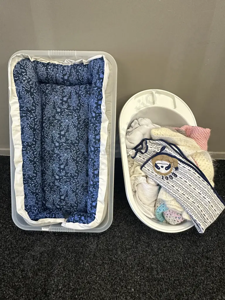 Pepi-Pod Sleep Space Baby Bed With Mattress, Babies Bath & Assorted Linen Image 1++