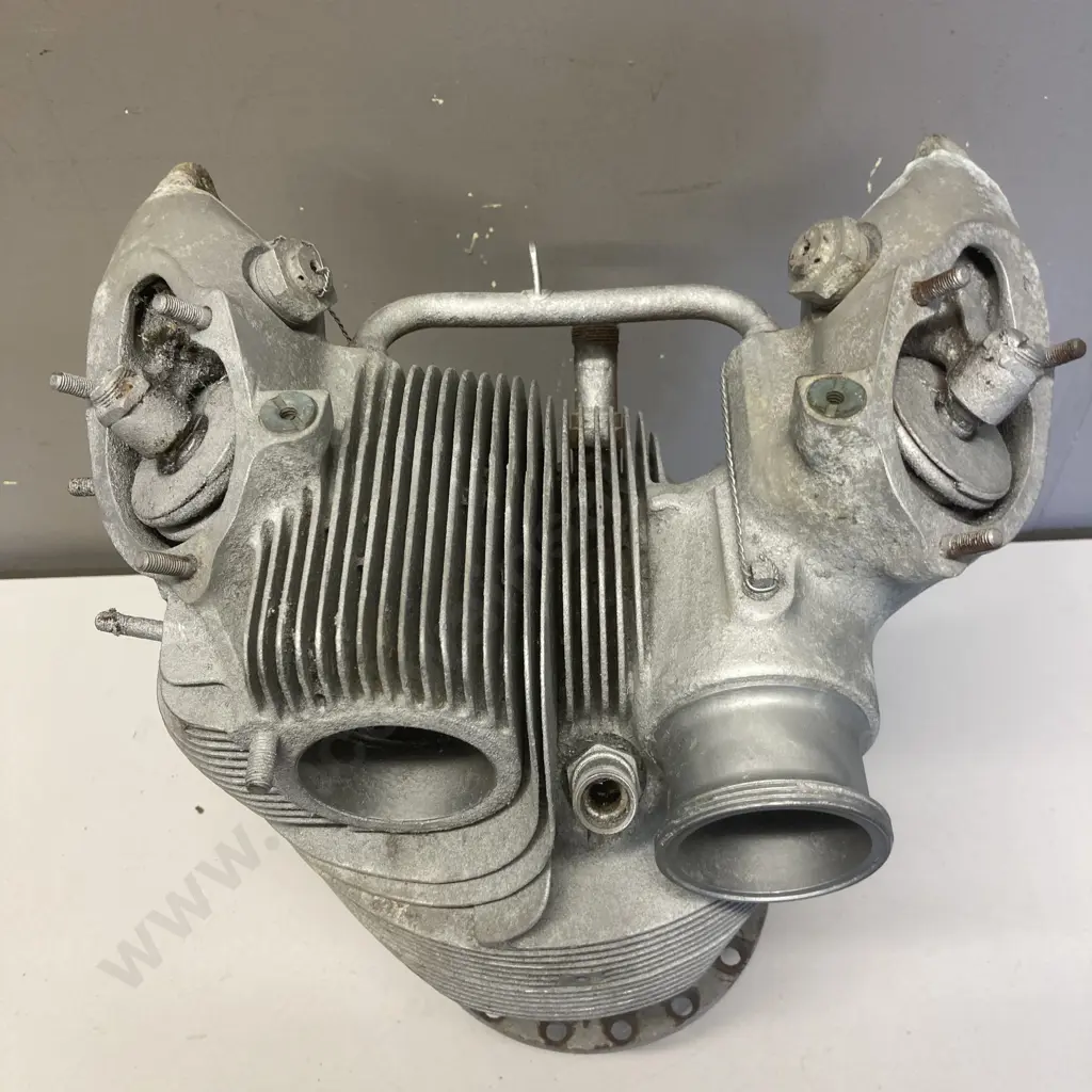 Pratt & Whitney R1830 Radial Aircraft Engine Front Cylinder DC3 F4F PBY (Pratt & Whitney R-1830-92 ) Image 1++