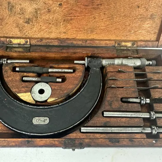 Vintage Moore & Wright (Sheffield England) 0-4" External Adjustable Micrometer Boxed Set - No 941