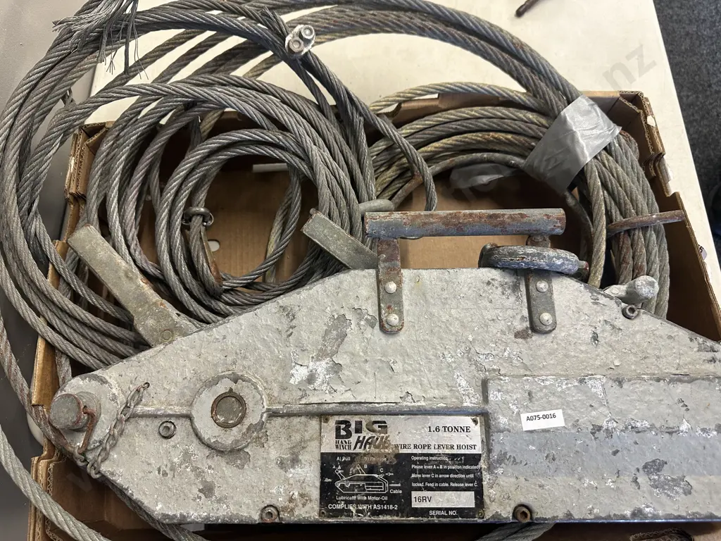Big Haul 1.6 Tonne Hand Winch Wire Rope Lever Hoist With Wire Ropes Image 1++