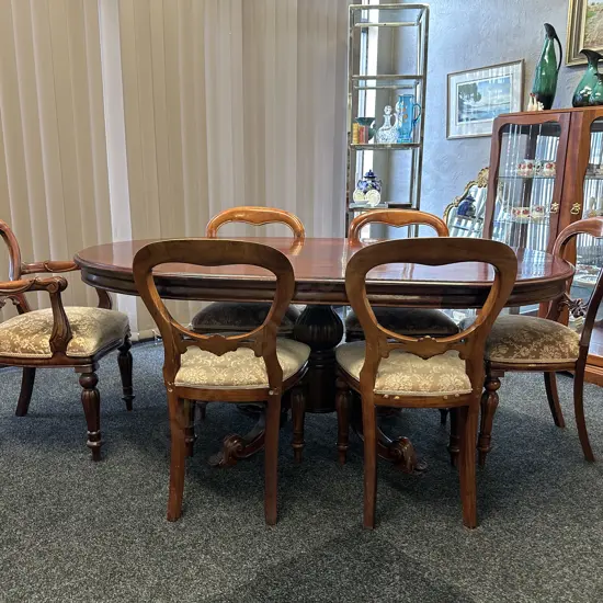 Mahogany Oval Table, Heavily Carved Double Pedestal With 5 Balloon Back Dining Chairs & Carver