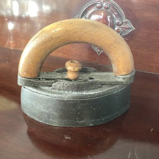 Antique Mrs Potts Cold Handle Sad Iron With Detachable Handle
