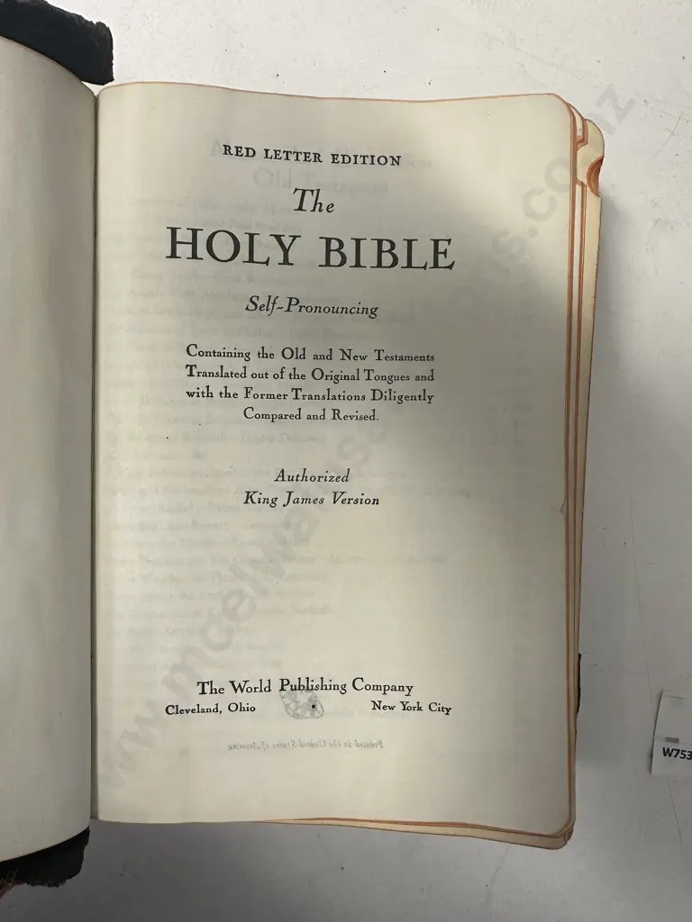 Holy Bible Master-Art Edition KJV, Red Letter, Self Pronouncing, Thumb Indexed, World Publishing Co, Leather (As Found) Image 1++