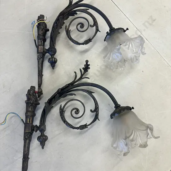Pair Of Wall Lights With Tulip Shaped Glass Shades