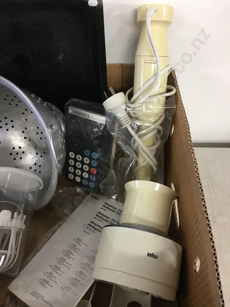 Assorted Kitchen Ware Including Multiquick 350 Blender Etc Image 1++