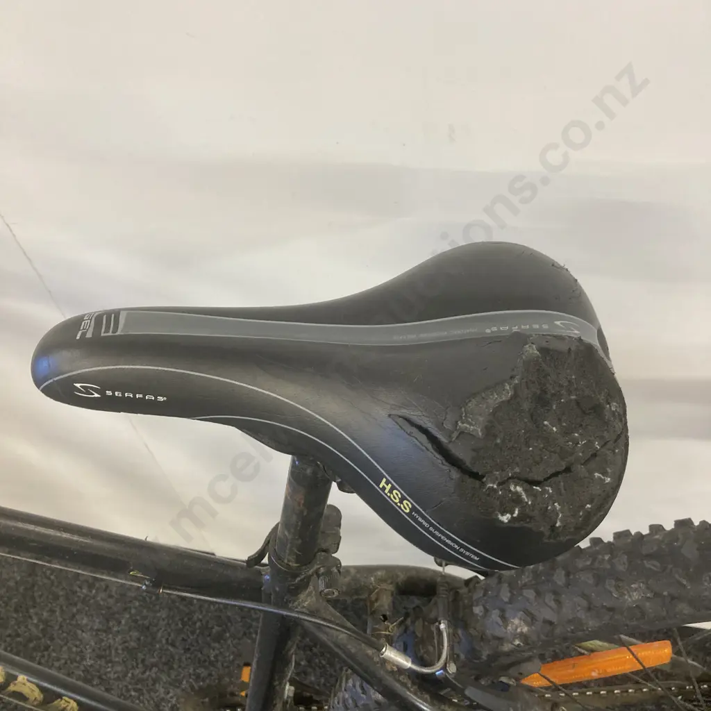 Black Mountain Bike Image 1++