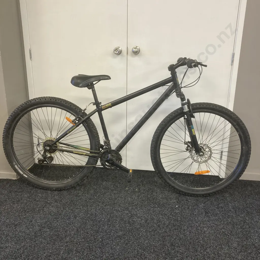 Black Mountain Bike Image 1++
