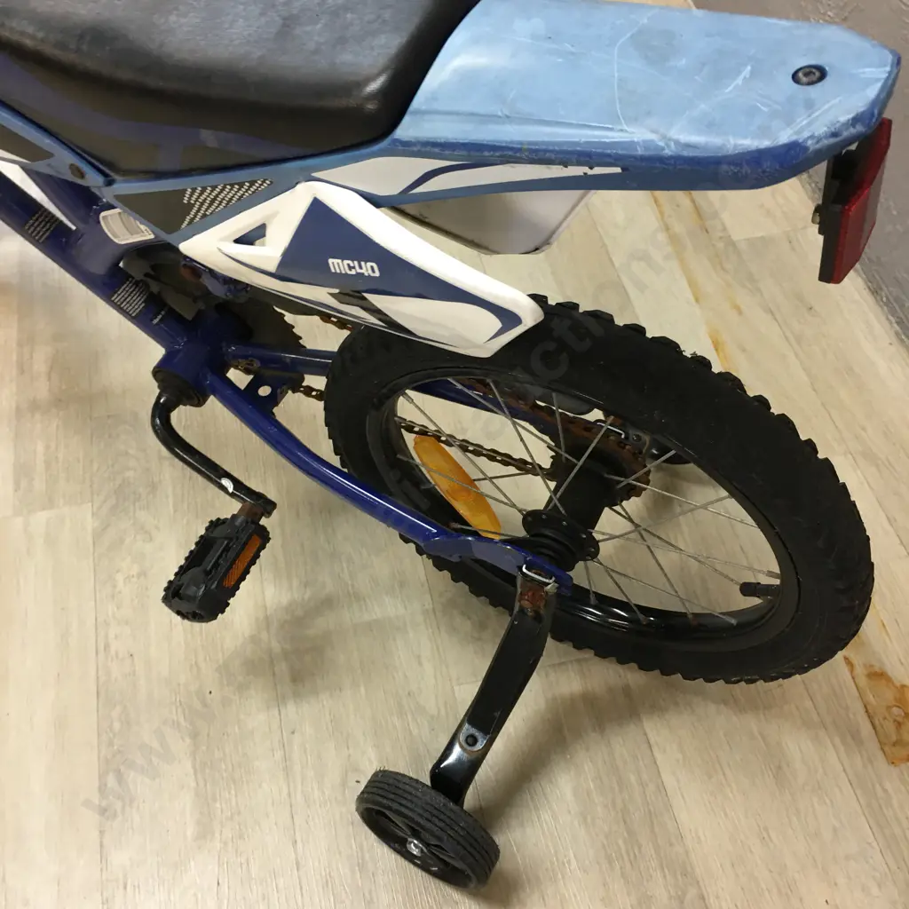 Kids Blue & White MC40 Bike With Training Wheels Image 1++