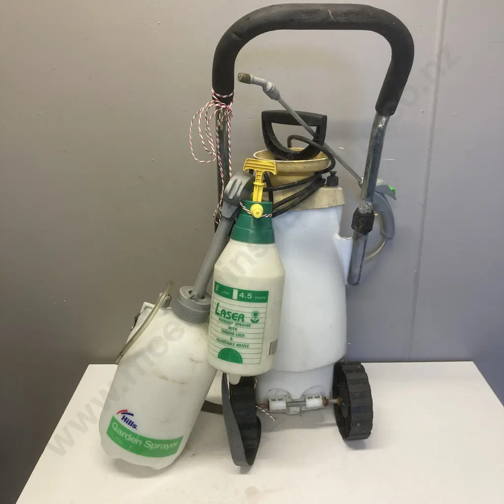 Lot of 3 Garden Sprayers Image 1++