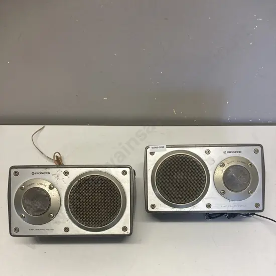 Pair of Vintage Pioneer TS-X9 2-Way Car Speakers