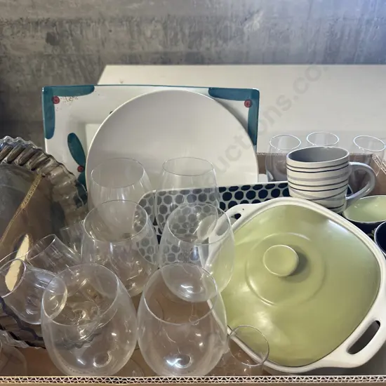 Assorted Glasses, Coffee Mugs, Platters Etc