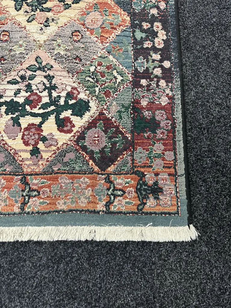 Floor Rug - Blue / Green / Pink Tones With Tassels. 140 x 83cm Image 1++