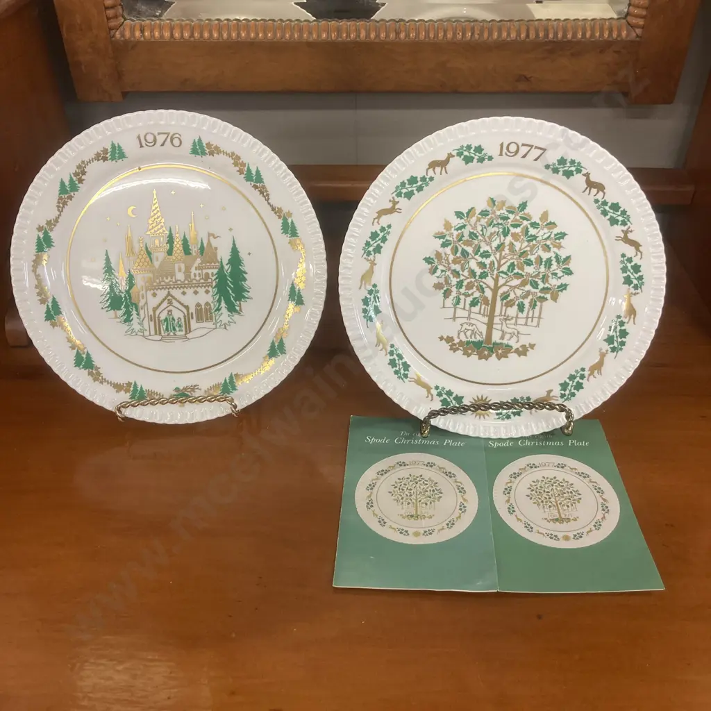 Vintage/Retro Spode Christmas Plates 1976 & 1977 Image 1++