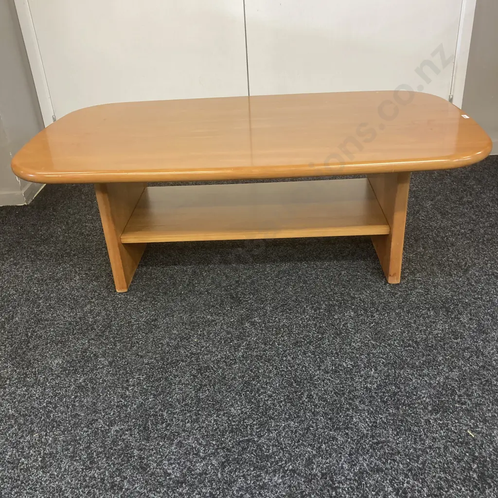 Solid Rimu Coffee Table With Undershelf. H41 W120 D70cm Image 1++