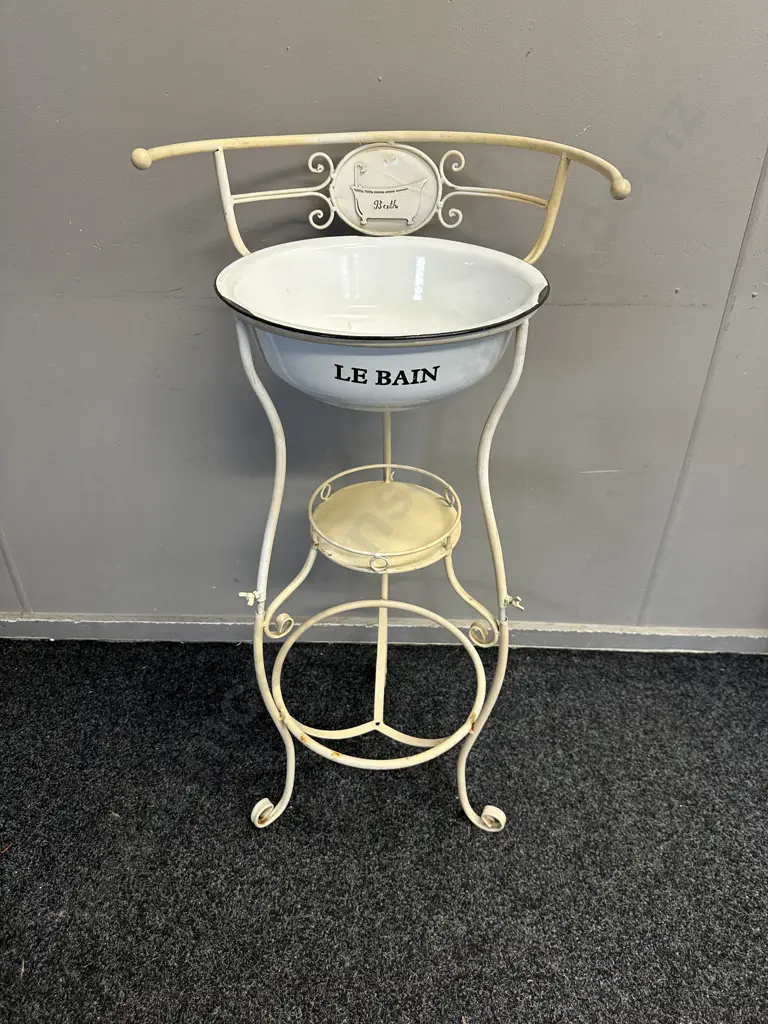 "Le Bain" Wash Basin Cream Country Metal And Enamel Basin H94cm. Image 1++