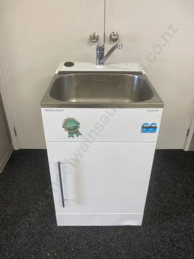 Robinhood Supertub - Model ST3702. H95 W55.5 D56.5cm Image 1++