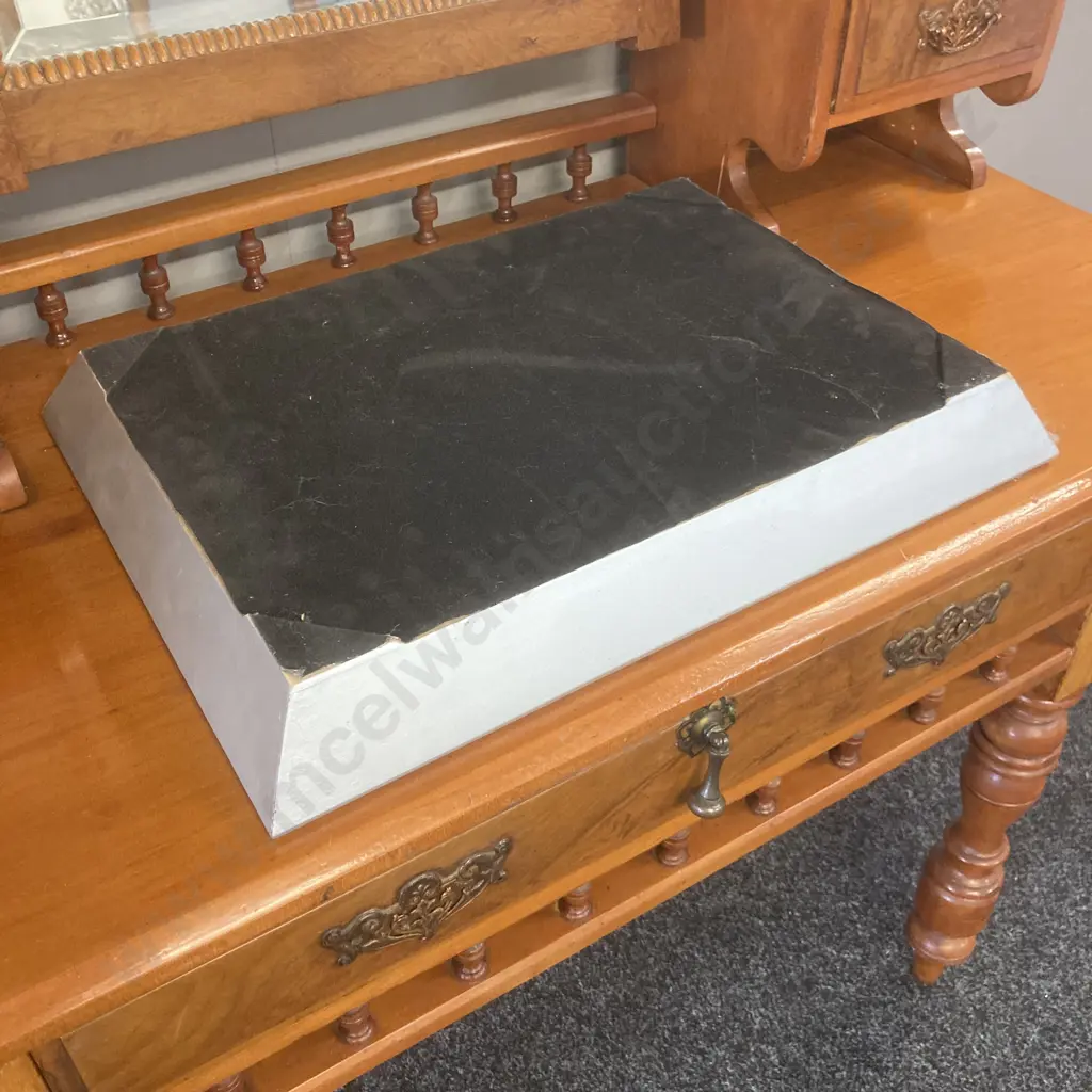 Large Mirrored Hand Tray With Felt Base. H5 W49 D36cm Image 1++
