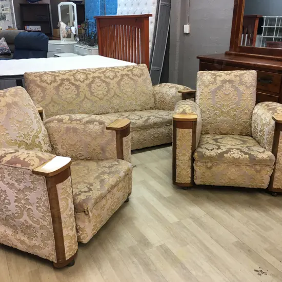 Art Deco Lounge Suite c.1930, Embossed Draylon Fabric, Walnut End Panels, Chairs On Metal Castors