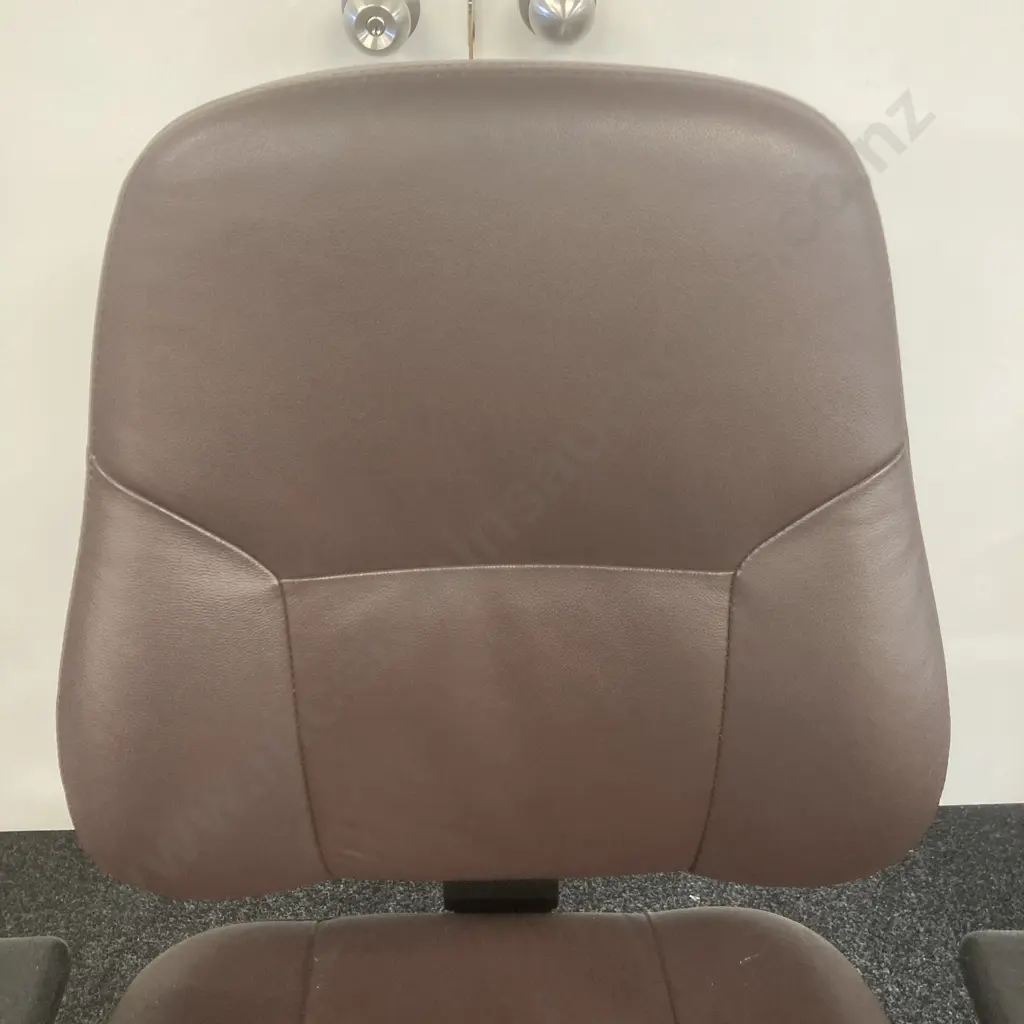 Buro Brown Leather Gaslift Office Chair, 3 Lever, Adjustable Arms, Mobile Image 1++