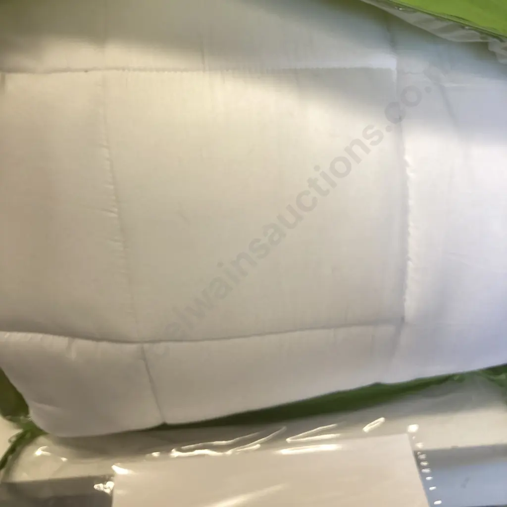 Alastairs Cotton Bamboo Mattress Topper. King Size - 165 x 204 x 37cm Image 1++