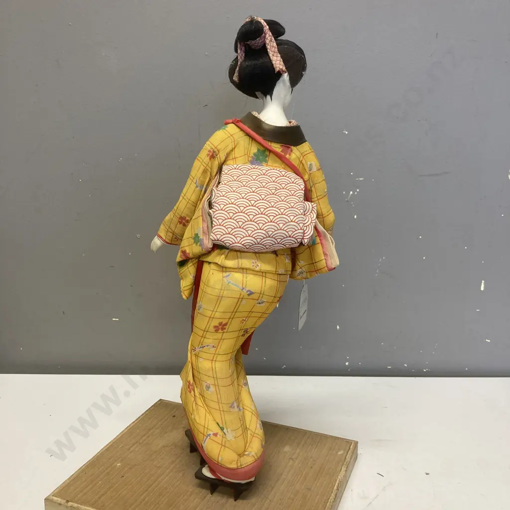 Vintage 42cm Japanese Geisha Doll On Stand With Original Tag - 'Violet Doll ' Nagoya Image 1++