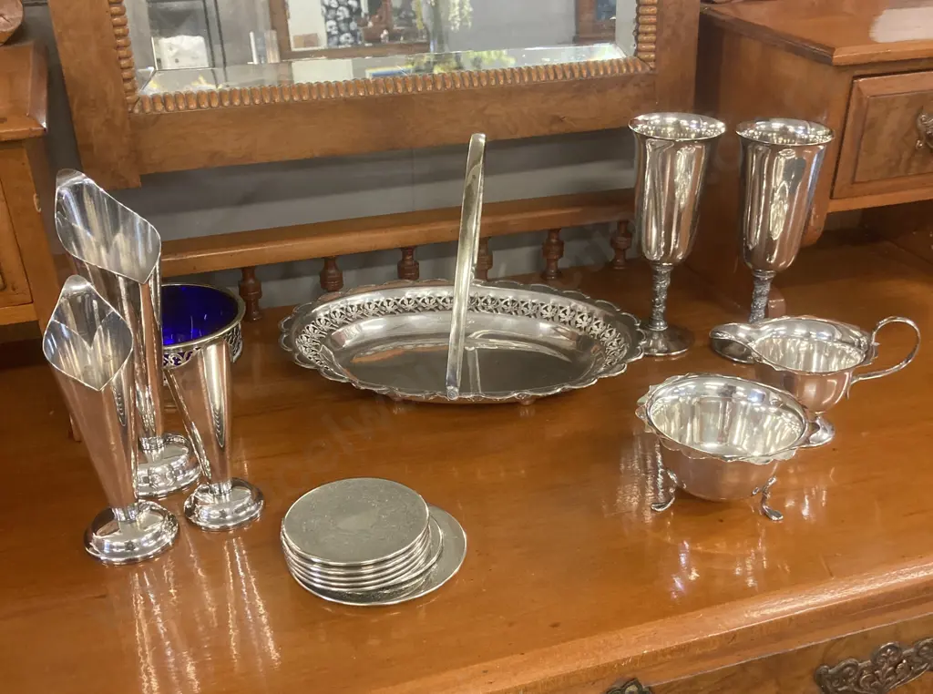 Vintage Silver Plated Bread Basket Serving Platter Swing Handle 28cm, Goblets, Vases, Coasters, Footed Jug & Bowl Etc Image 1++