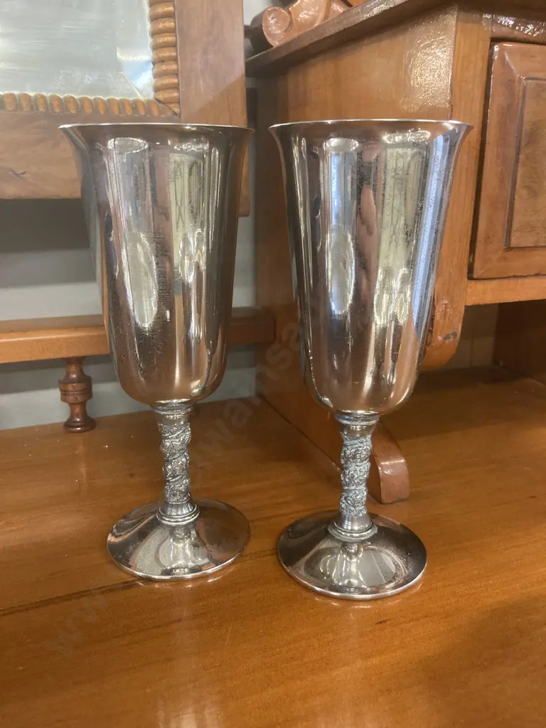 Vintage Silver Plated Bread Basket Serving Platter Swing Handle 28cm, Goblets, Vases, Coasters, Footed Jug & Bowl Etc Image 1++