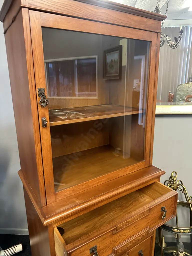 Oak Barley Twist Display Cabinet, Single Glass Door With Key, 3 Drawers On A Stretcher Base. H169 W66 D46cm Image 1++