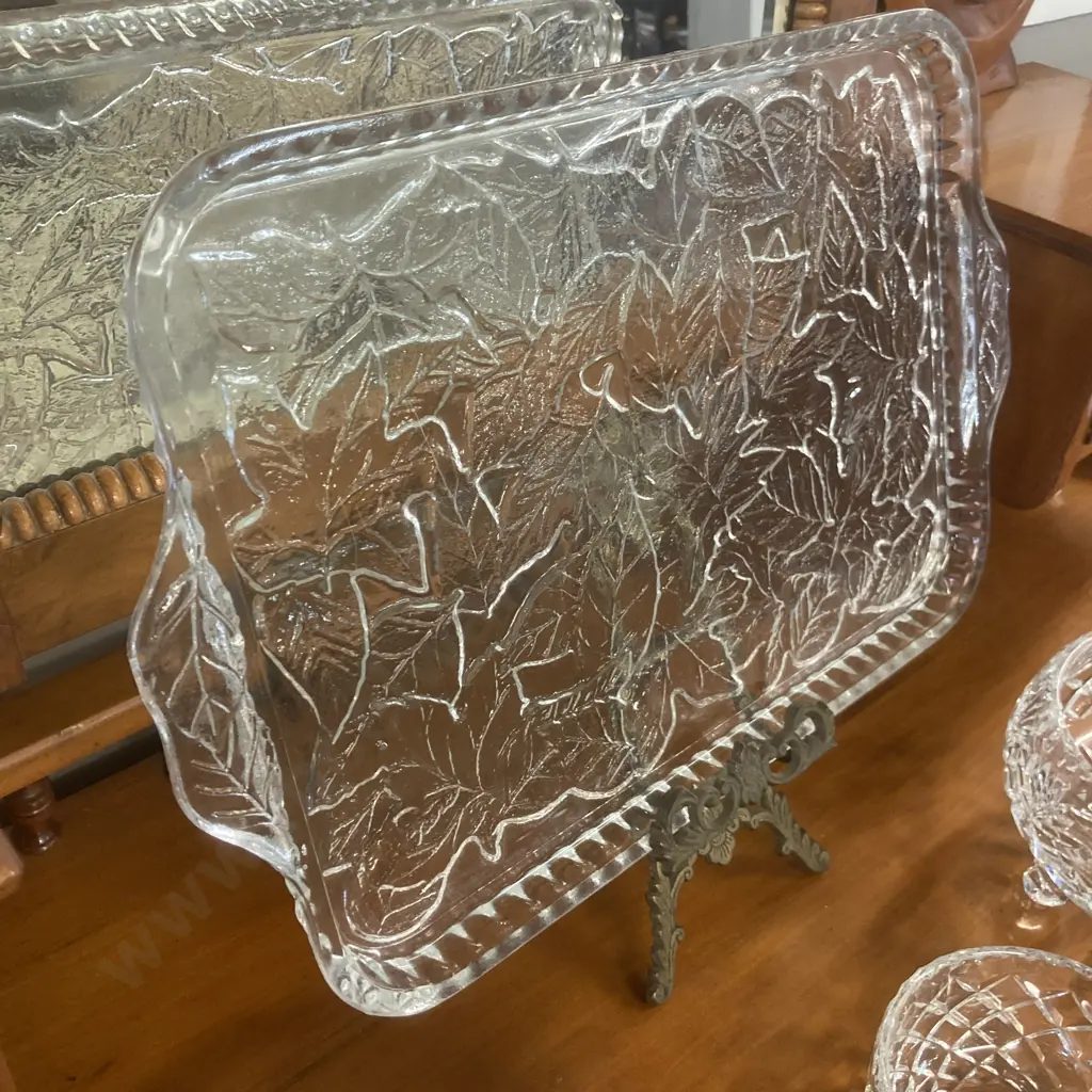 Vintage Lead Crystal Rectangular Serving Tray. 41 x 26.5cm, Footed Crystal Bowls & Crystal Dish Image 1++