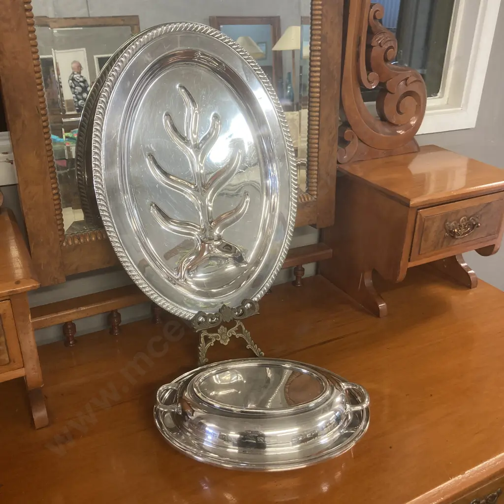 Vintage Silver Plated Lidded Casserole Dish 8 x 26cm & “Tree of Life" Tray Silver Plate Meat Serving Platter 40cm Image 1++
