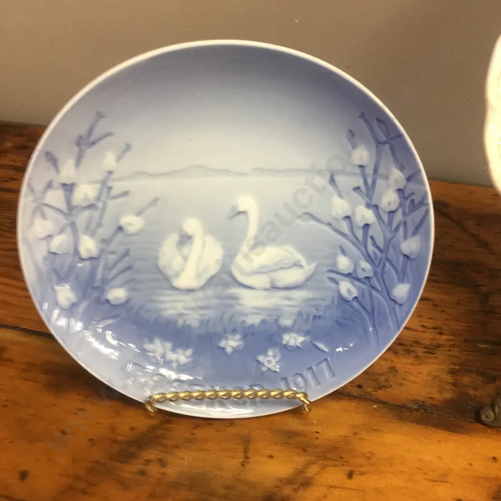 Royal Doulton & Bing & Grondahl Collectors Plates Image 1++