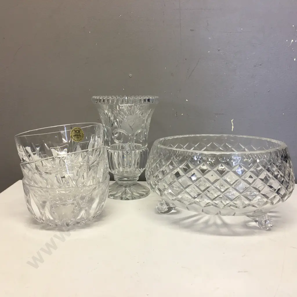 Selection Of Crystal Items Including Tri Footed Bowl Etc Image 1++