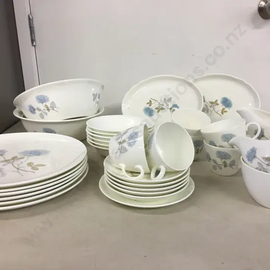Vintage Wedgwood 'Ice Rose' China Dinnerware 32 Pieces